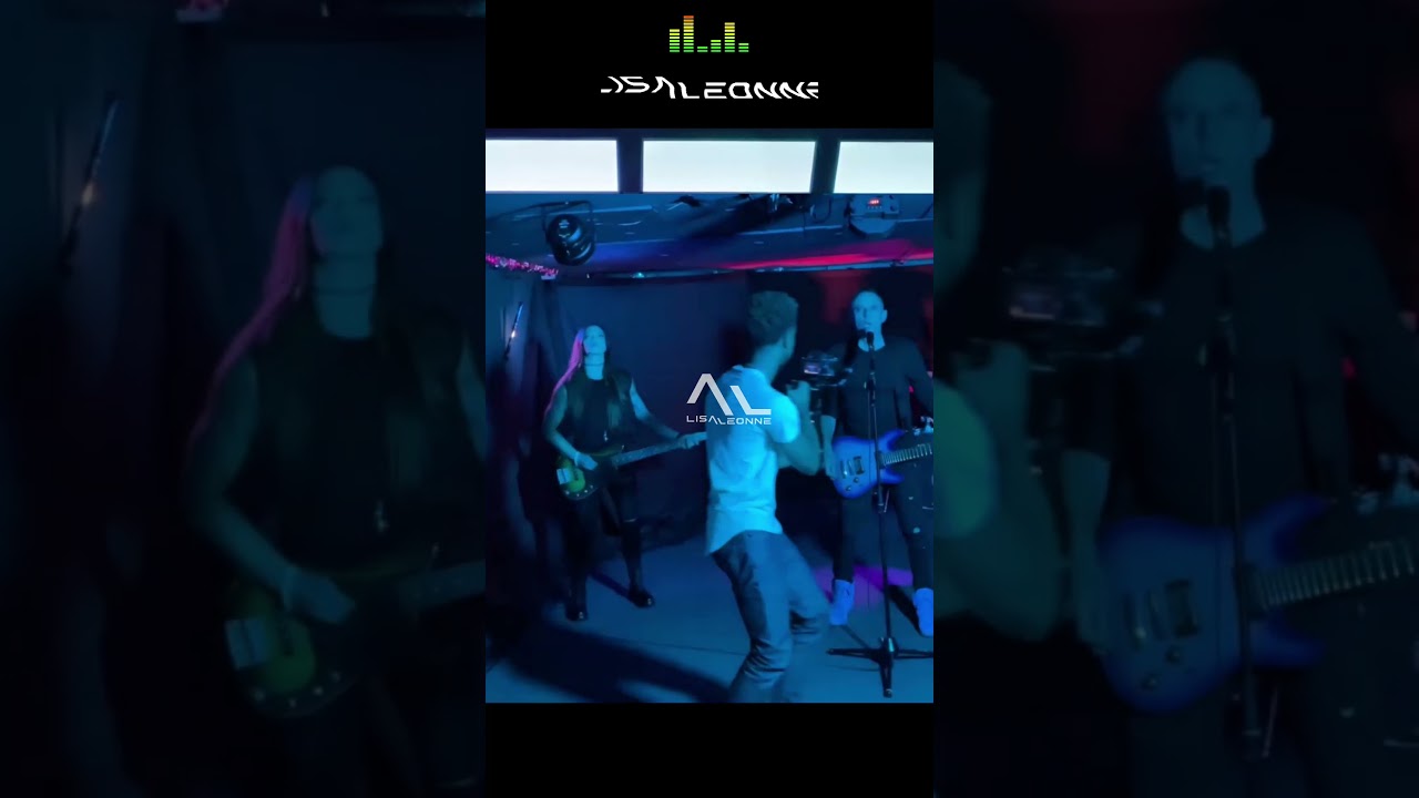 Watch LISA LEONNE - Crinoline (#extrait2) pop rock français on YouTube Watch LISA LEONNE - Crinoline (#extrait2) pop rock français on YouTube