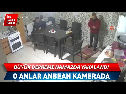 Büyük Depreme Namaz Sırasında Yakalandılar! Yeni Görüntüler