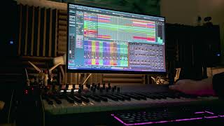 Allan Zax working on "Purple Skies" (new Prog House track)