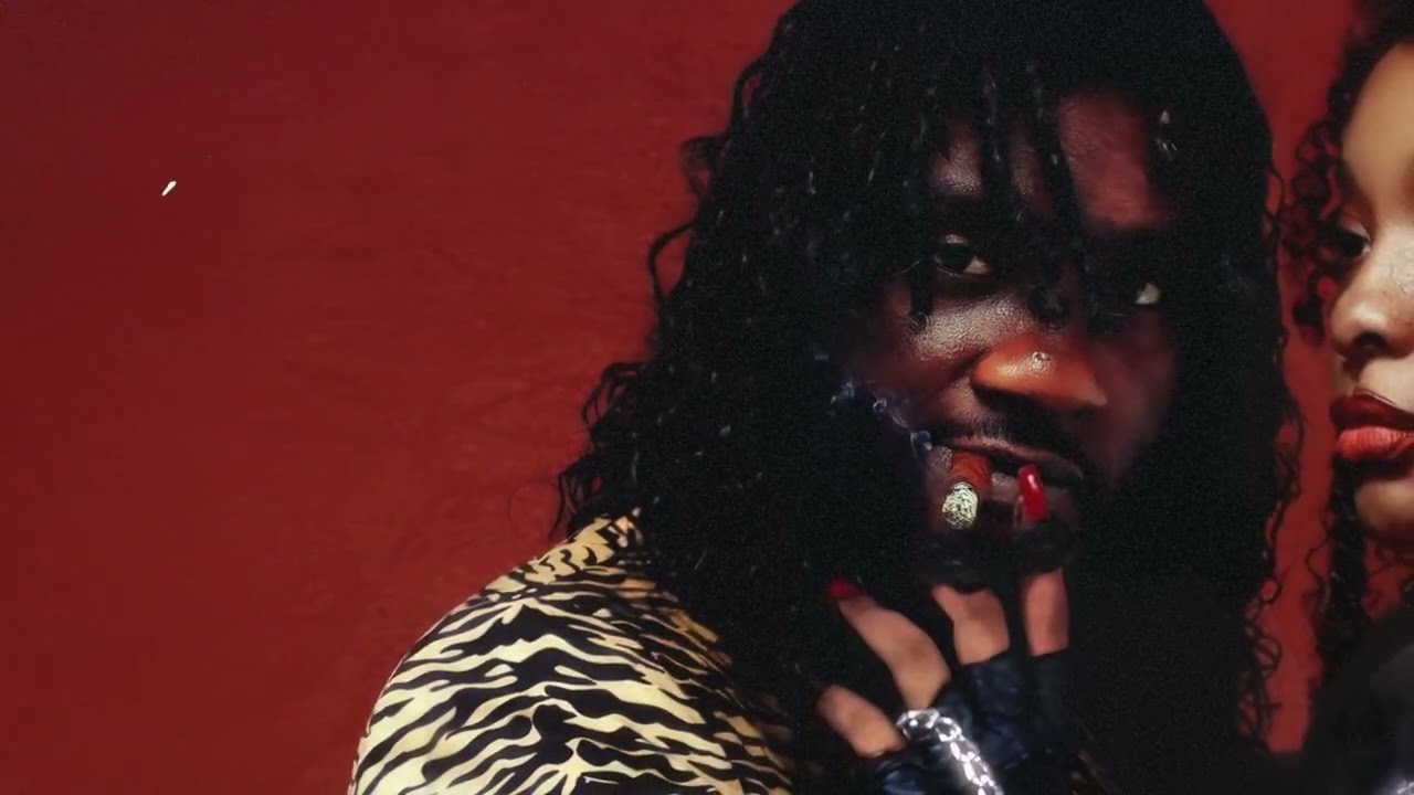 Chicken P - Thug Love (Official Visualizer) - YouTube