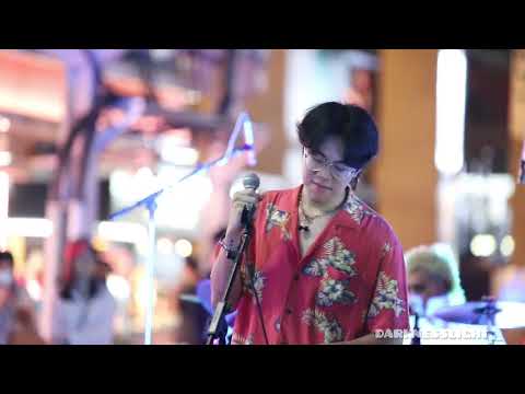 20220904 || Raine Cloud  - หน้าร้อน (SUMMER) (Cover - CornBoi) || Siam Square Walking Street