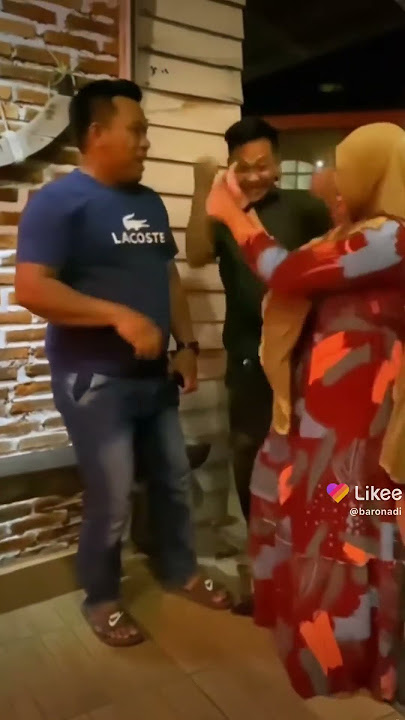 Trik pura-pura marah biar gak usah bayar warung makan,Trik menyapu nasi di pipi,story wa lagu