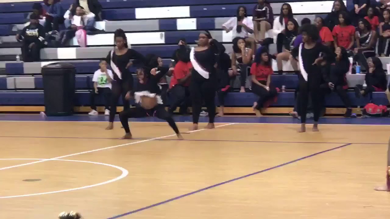 Majorette Stand Battle Championship Round Team Dance Diversity