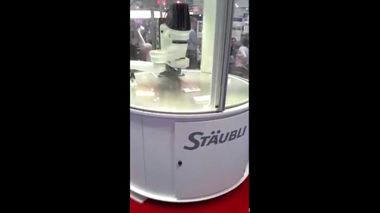 Stäubli HelMo robot by Staubli Robotics