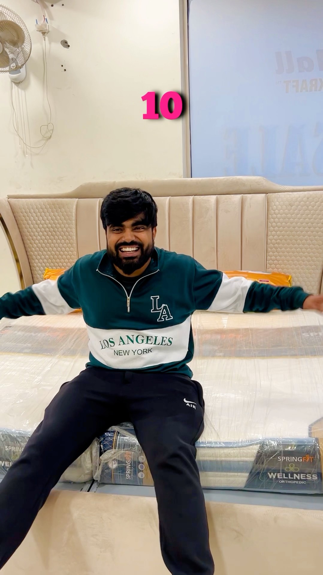 Btao kon sa bed bdia laga ? ? #dushyantkukreja #shorts