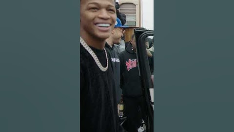 Chris Brown bumping unreleased Tory Lanez 🔥