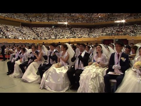 3,800 Unification Church couples wed in mass ceremony