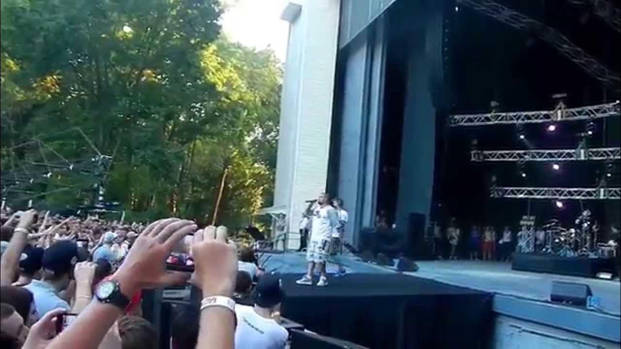 зелёный театр баста. гуф зеленый театр. зелёный театр баста. баста гуф зеленый театр 2024. концерт гуфа в тамбове в кристалле фото.