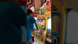 Jump hop bear lompat 🥳#bermain #timezone #pororo #cocomelon #funworld #shorts #fyp #roblox #cute