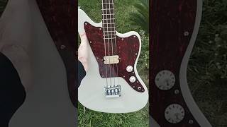 Siodoni Luthieria - Jaguar Bass mais um baixo com captador de guitarra