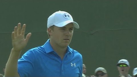 Jordan Spieth knocks down birdie putt from downtown at AT&T Byron Nelson
