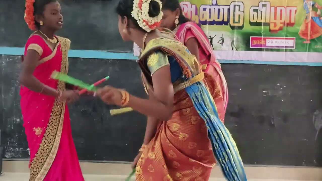 6th girls dance performance in annual day