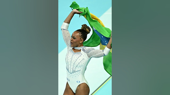 É OURO! 🥇 Rebeca Andrade bate Simone Biles e é ouro no solo nas Olimpíadas #shorts