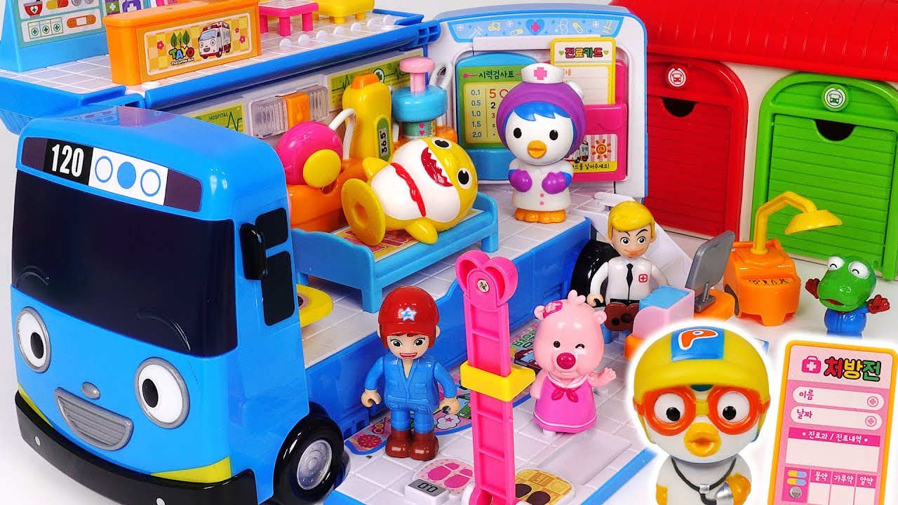 Go! Tayo Hospital Bus! Doctor and Ambulance play with Baby Shark, Pororo #PinkyPopTOY