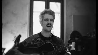 Download Lagu Moon Over Montana - Pig Society MP3