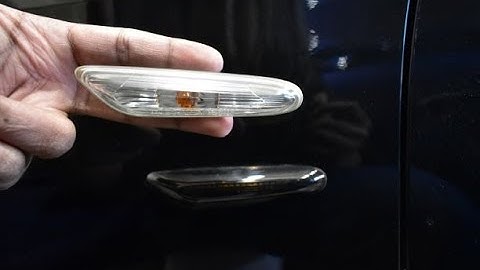 E92 BMW 3-series: How To Change Your Side Repeaters