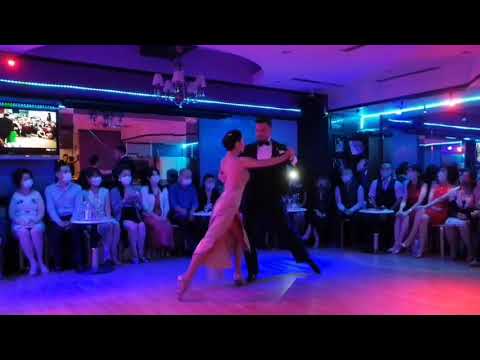Emanuel Dos Reis & Asai Midori Triunfal /Ryota Komatsu