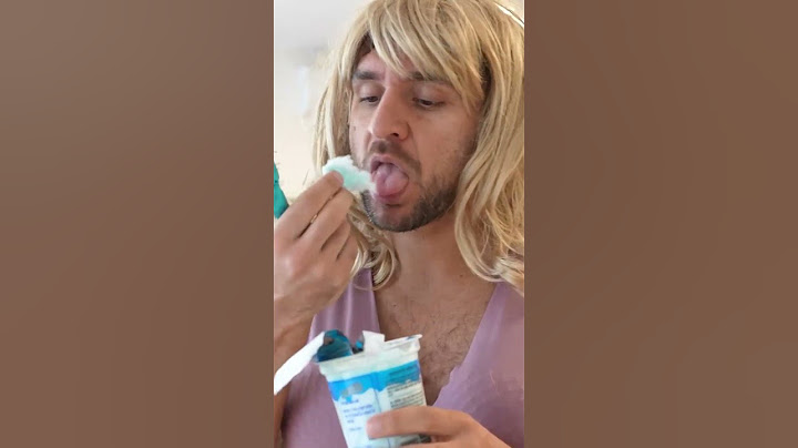 Když mámě taky zachutná Taryho vata! 😋