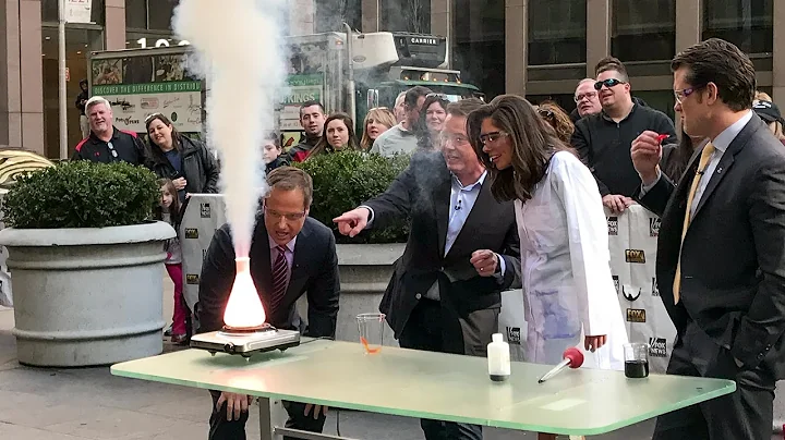 Gummy Bears and Disappearing Ink - Steve Spangler on FOX and Friends