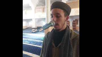 مقطع محبر للقارئ أسامة عياد وقال اركبوا فيها