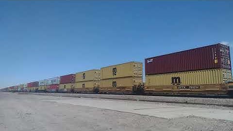 Monster EB BNSF Port Stack Train At Daggett Ca! #bigbossrailfanner