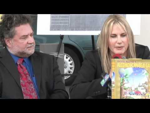 Film actress Daryl Hannah and book author David Bl...