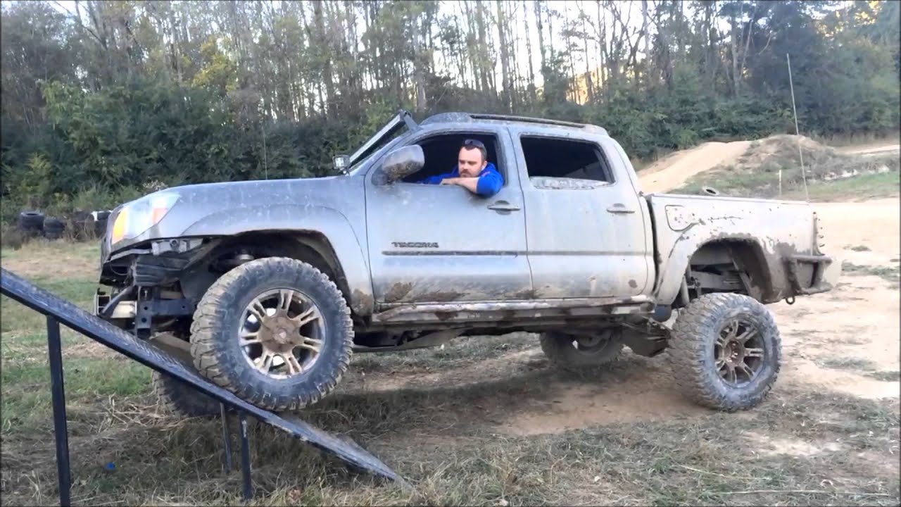 Toyota Tacoma's on RTI ramp. - YouTube