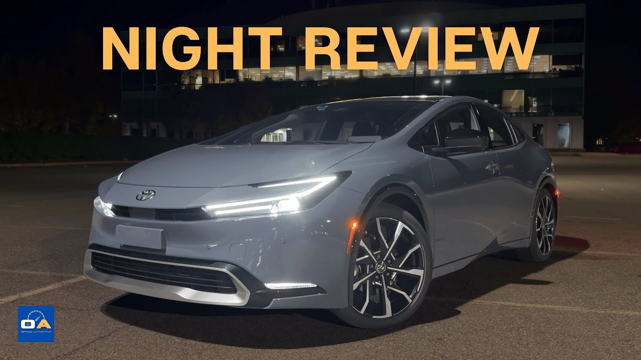 НОЧНОЙ ОБЗОР | Toyota Prius Plug-In XSE Premium 2025 года ночью (фары, экстерьер и интерьер) | 4K