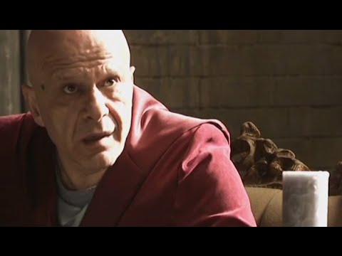 Split en español, Capitulo 1, la ley de la sangre