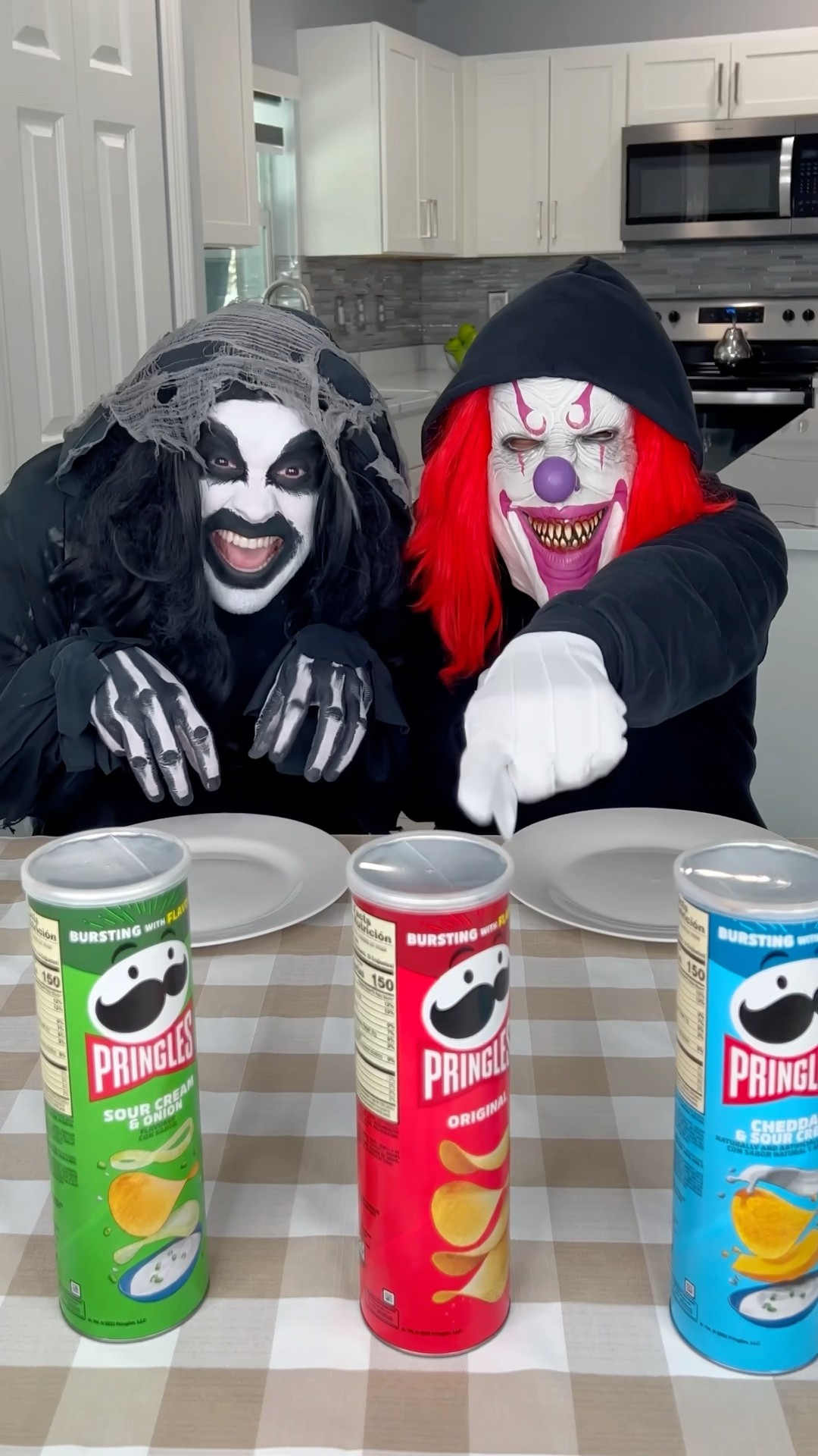 Monster finds food inside potato chip can ? #shorts