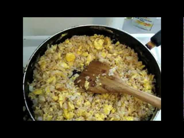 Receta de arroz frito con huevo desayuno chino - La receta de la abuelita -  YouTube