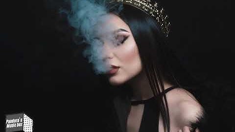 Queen Of Pentacles   BIA   Techno