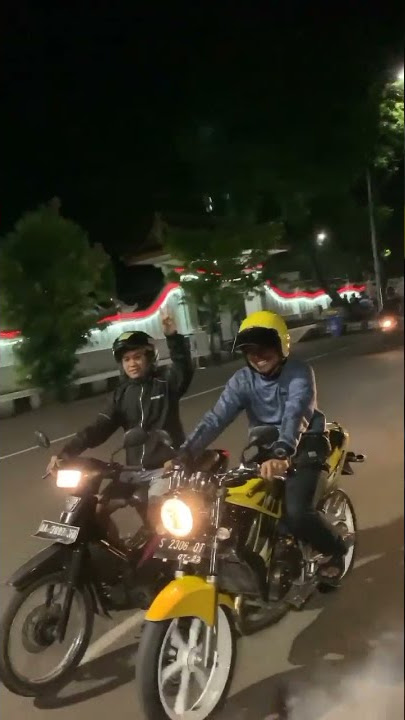 night ride 2 stroke kebumen #shorts #2stroke #fizr #rxking #satriahiu