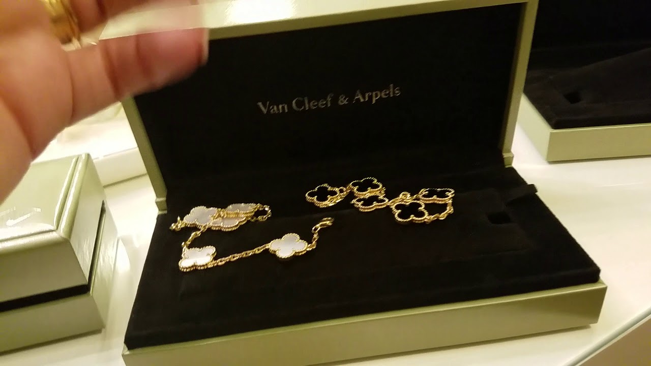 van cleef and arpels jewelry box