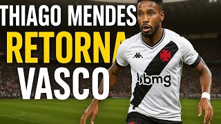 Thiago Mendes em ação no meio-campo, vestindo a camisa do Vasco da Gama.