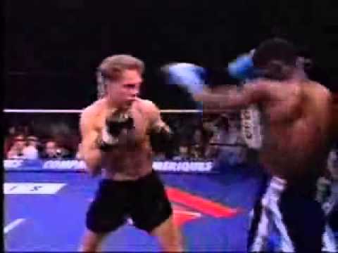 Ramon Dekkers-მოკრივე რომელმაც რინგზე 6კაცი იმსხვერპლა