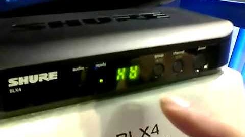 Winter NAMM 2013 Shure BLX analog wireless system