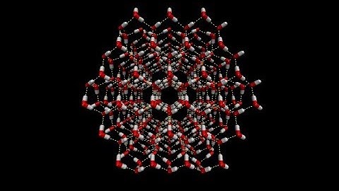 Molecular dynamics simulation of ice crystal melting
