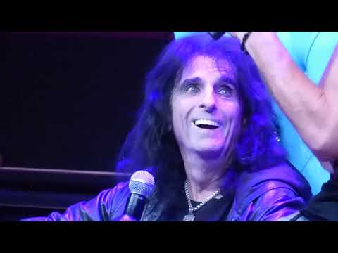 Alice cooper q & a - monsters of rock cruise (part 1)