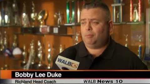 Facing the Giants Deleted Scene - News Report Extended