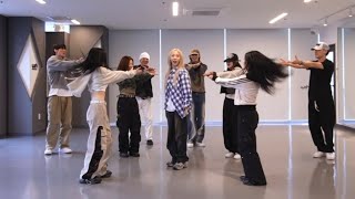 MOONBYUL - ‘TOUCHIN&MOVIN' Mirrored Dance Practice Slowed 70%