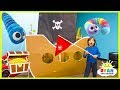 Ryan Pretend Play with Pirate Ship Box Fort and Hunt for Treasure!