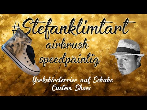 stefanklimtart Airbrush zeigt euch Yorkshireterrier auf Schuhe customshes