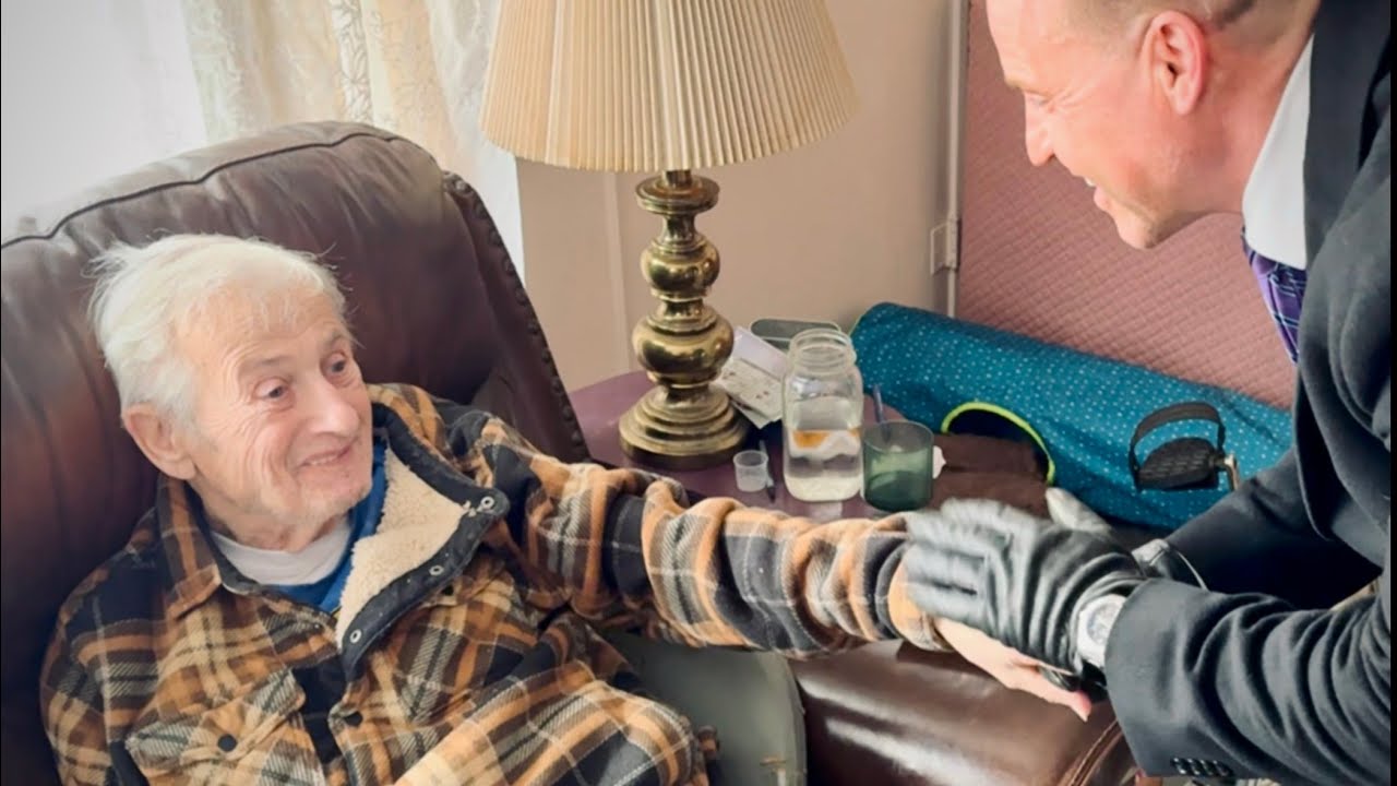 Sheriff Swanson's Holiday Spectacular gifts unexpected therapy for stroke victim