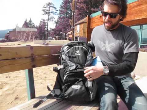 Deuter Futura 28 Backpack - Daypack - YouTube