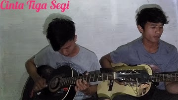 Cinta tiga segi-video cover guitar By anzas