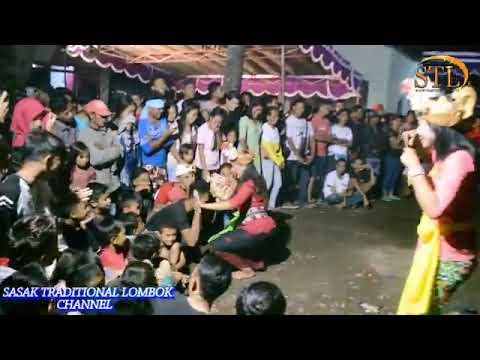 Parah ida ocet ngeluarin goyanga andalanNya dan cowok yang joget memakai jurus ulat😂🤣