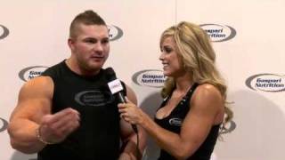 IFBB Pro Flex Lewis and IFBB Pro Stacey Oster-Thompson @ the 2010 Olympia