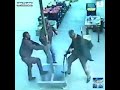 ווינט שיקט אפ טערקישע מענטשן פליען אין די לופט ווינט שיקט אפ טערקישע מענטשן פליען אין די לופט