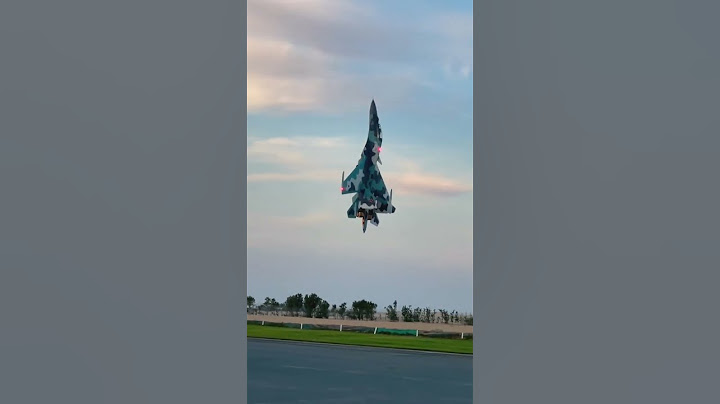 UNBELIEVABLE!! RUSSIAN FIGHTER hovers VERTICALLY!!